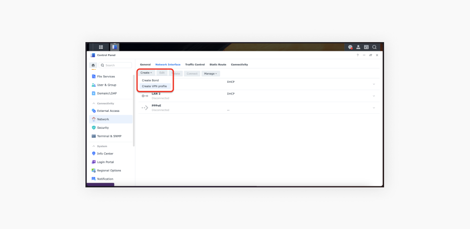 Capture d'écran de l'onglet Interface Réseau des panneaux de contrôle Synology avec Créer un profil VPN sélectionné.